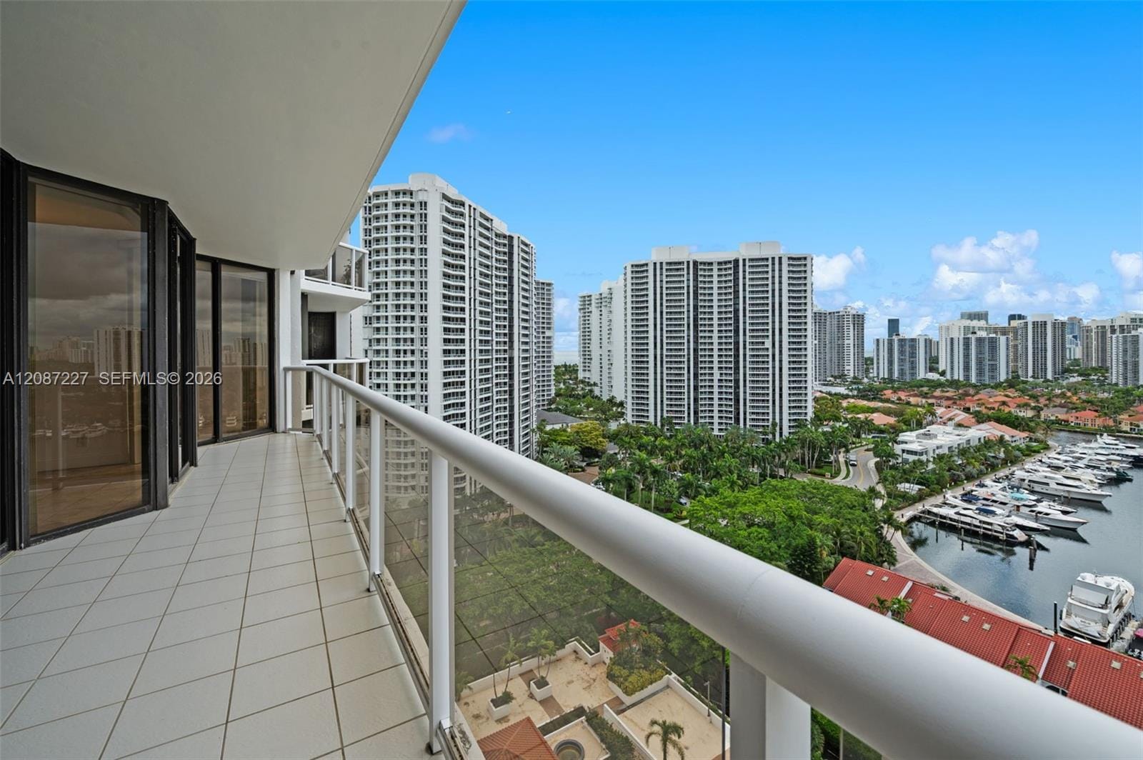 3640 Yacht Club Drive 1807, Aventura, FL 33180 photo 23