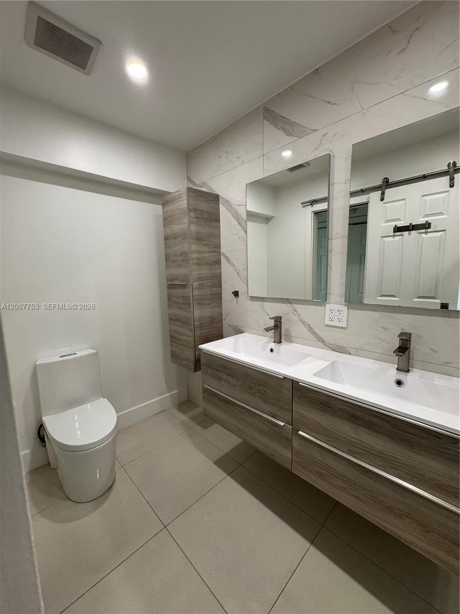 12290 NE 11th Court 101, North Miami, FL 33161 photo 13