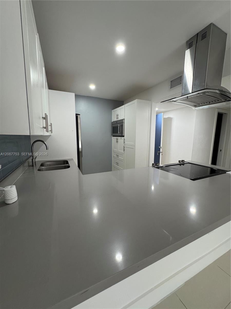 12290 NE 11th Court 101, North Miami, FL 33161 photo 5