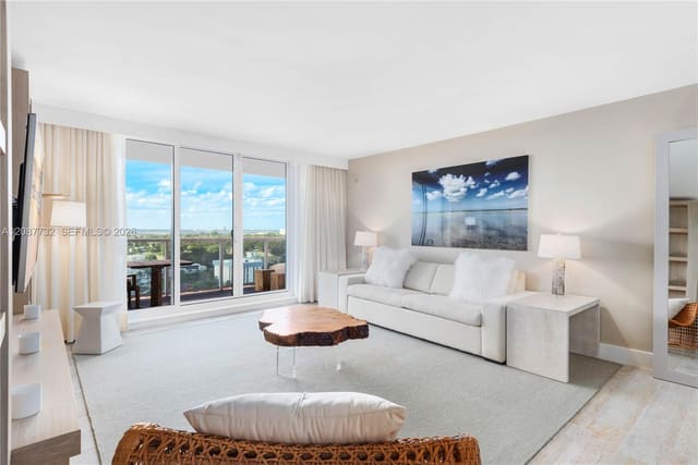 102 24th Street 1531, Miami Beach, FL 33139
