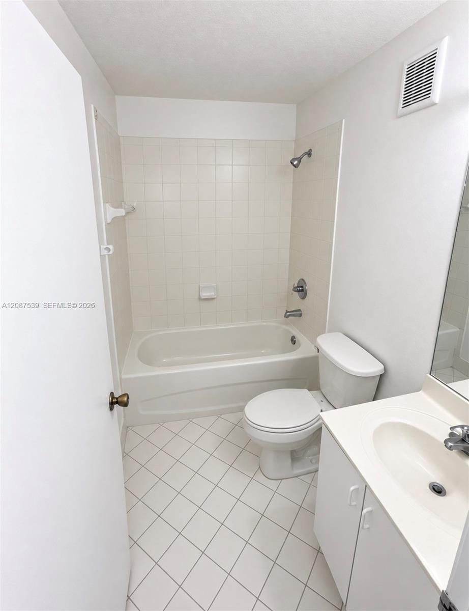 1250 SE 28th Court 204, Homestead, FL 33035 photo 13