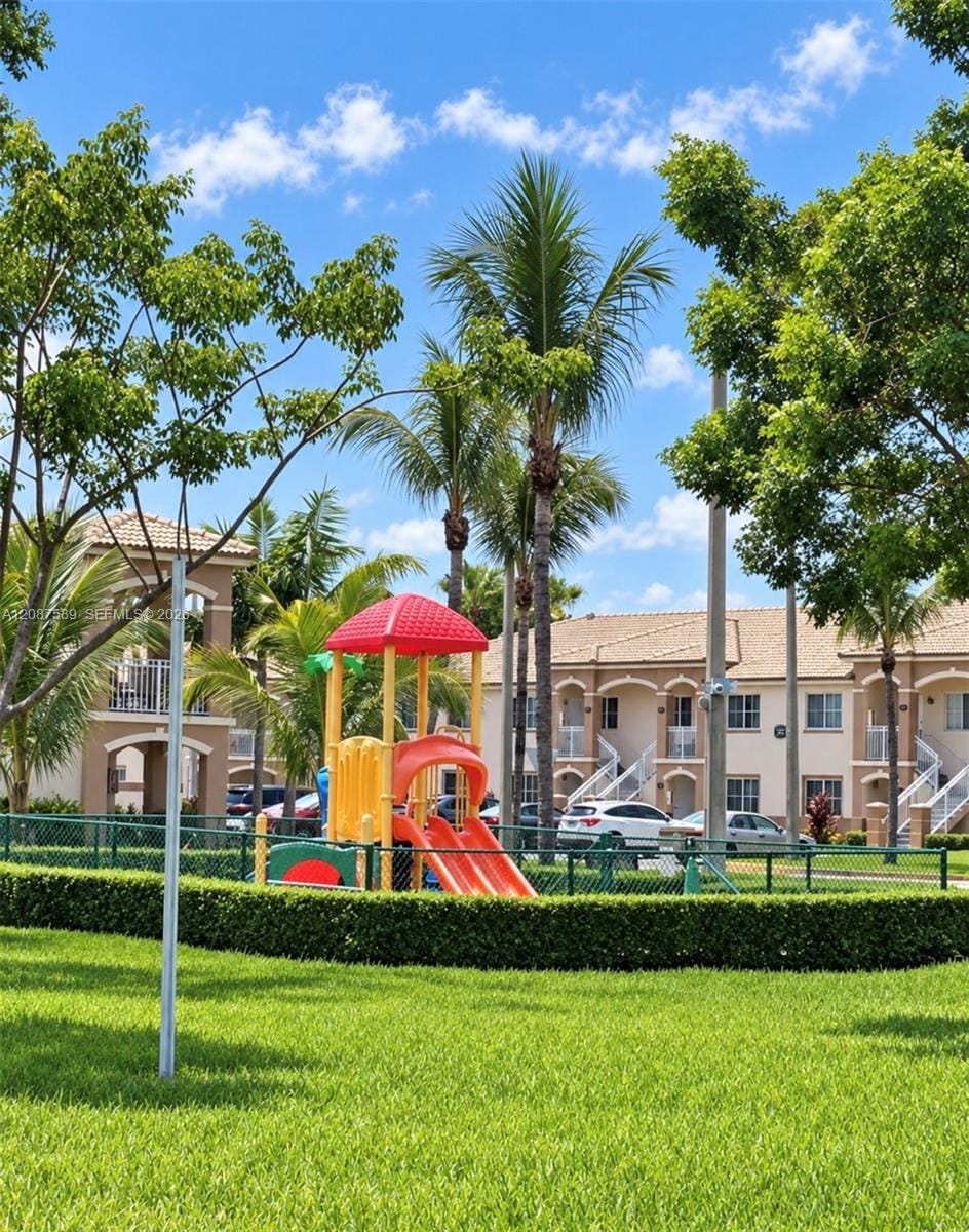 1250 SE 28th Court 204, Homestead, FL 33035 photo 15