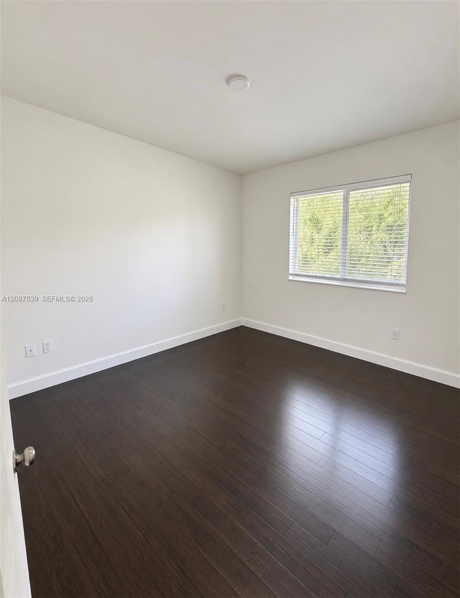 1250 SE 28th Court 204 — photo 7