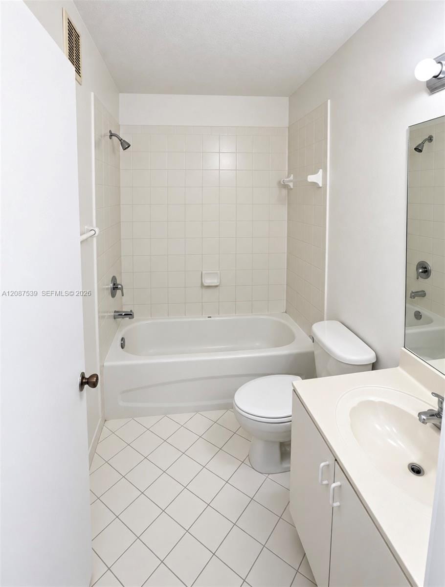 1250 SE 28th Court 204 — photo 10
