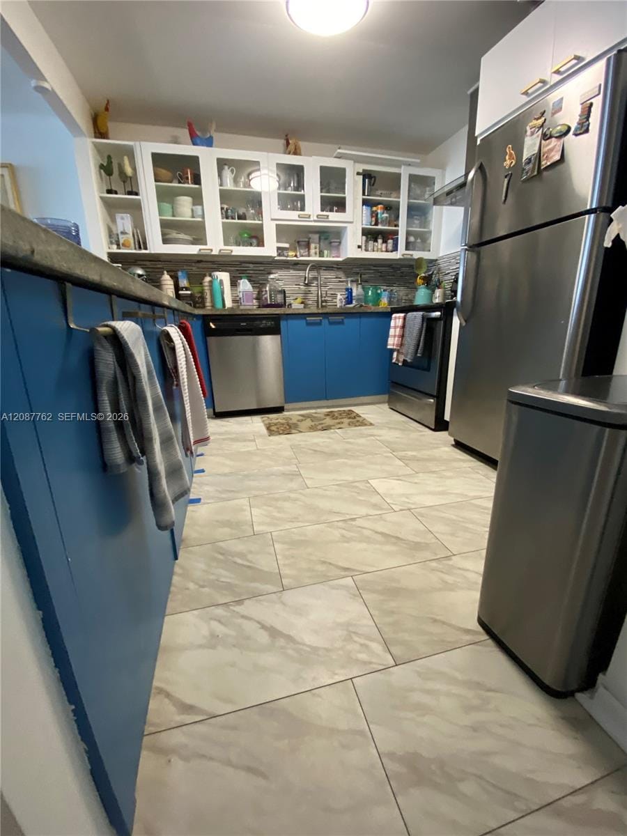 2851 NE 183rd Street 303E — photo 8