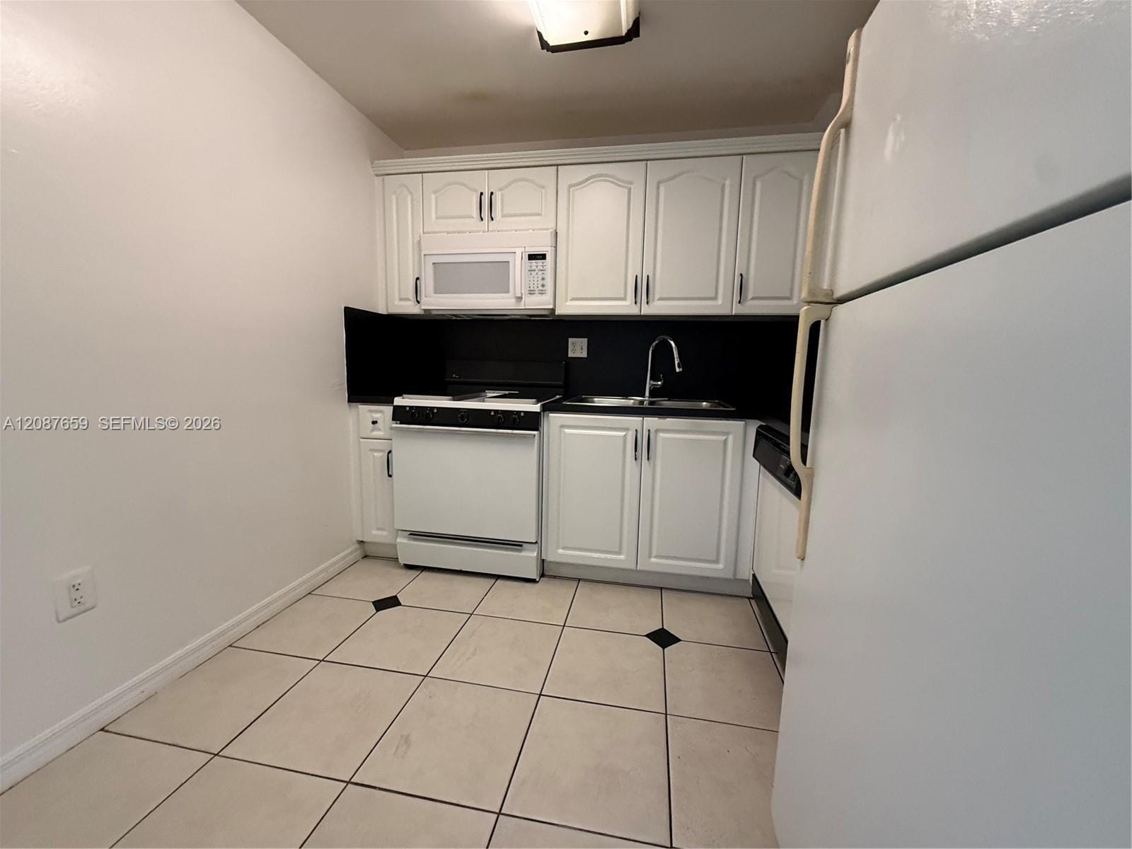 13120 SW 92nd Avenue B-520 — photo 9