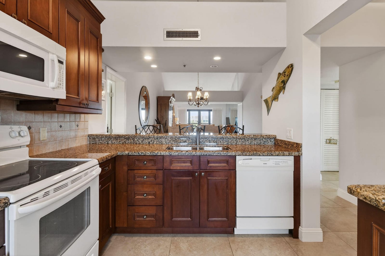 101 Ocean Bluffs Boulevard 504, Jupiter, FL 33477 photo 19