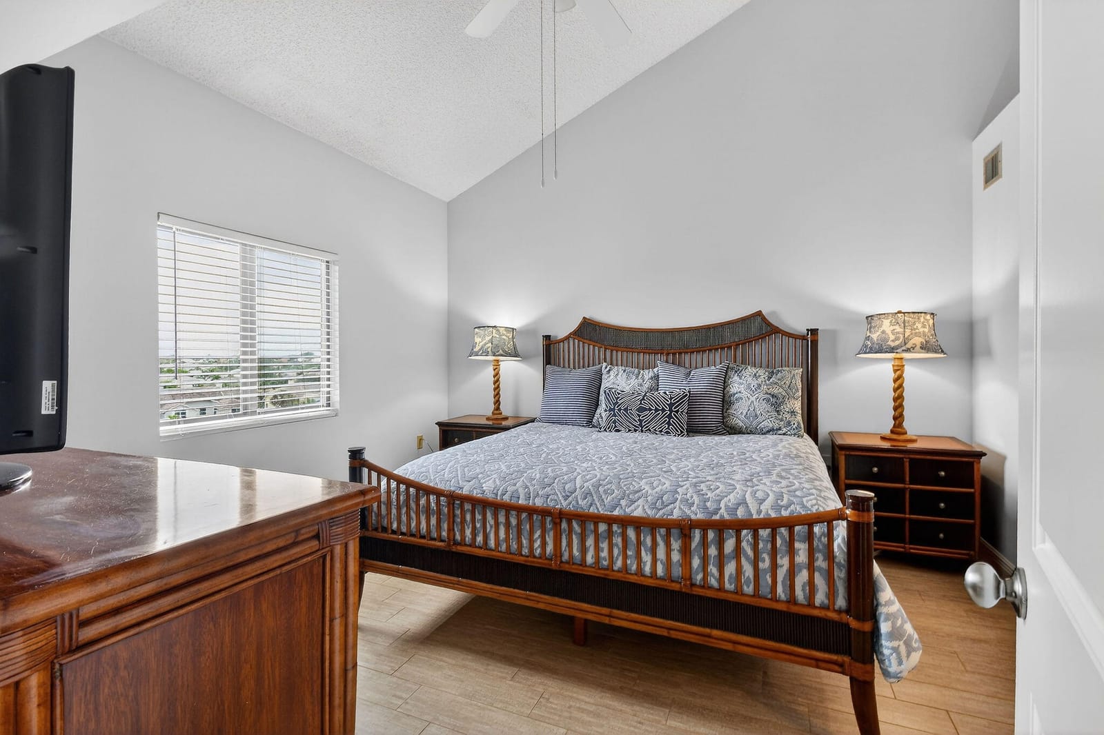 101 Ocean Bluffs Boulevard 504, Jupiter, FL 33477 photo 22