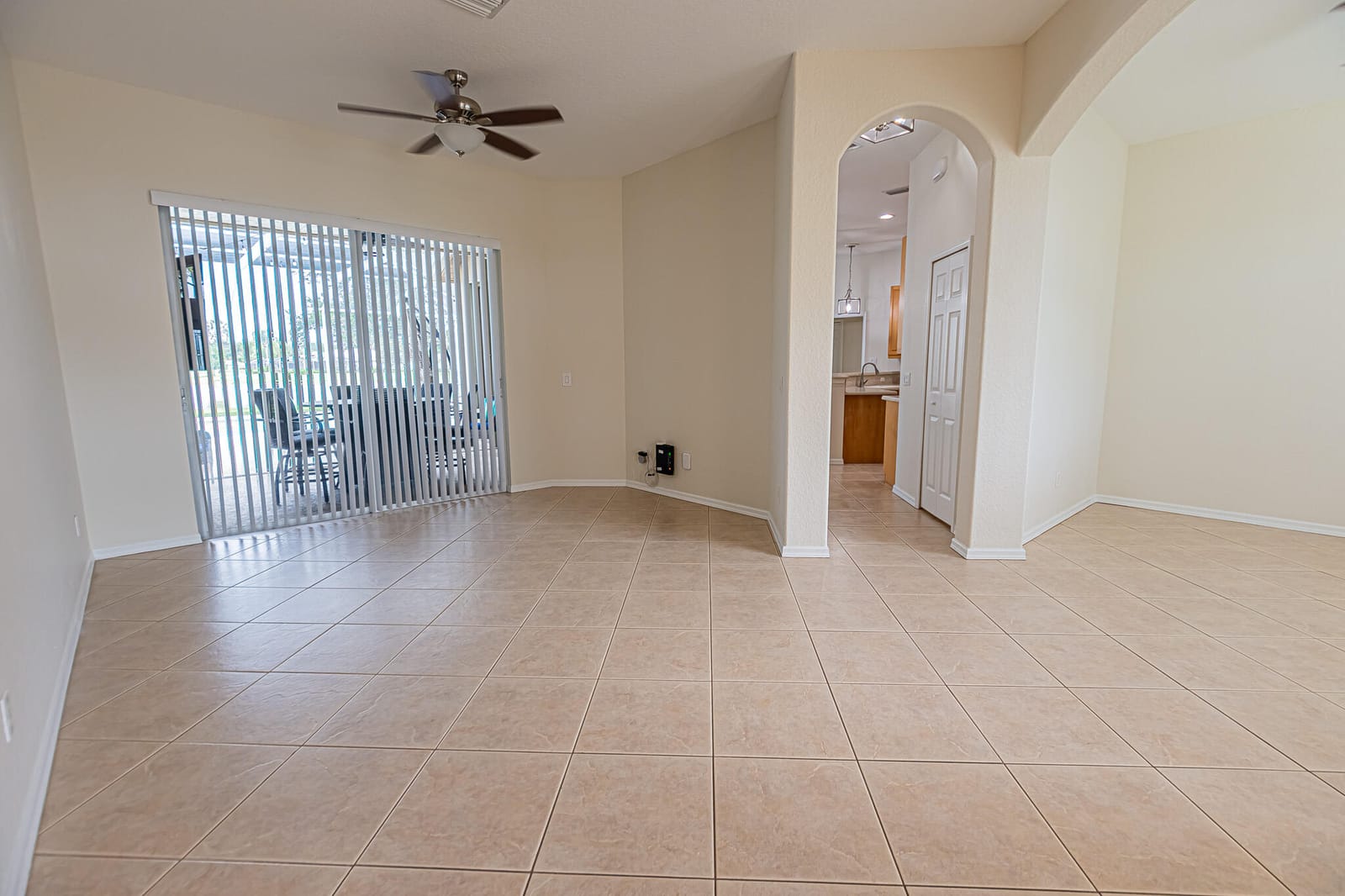 208 SW Whitewood Drive, Port St. Lucie, FL 34953 photo 12