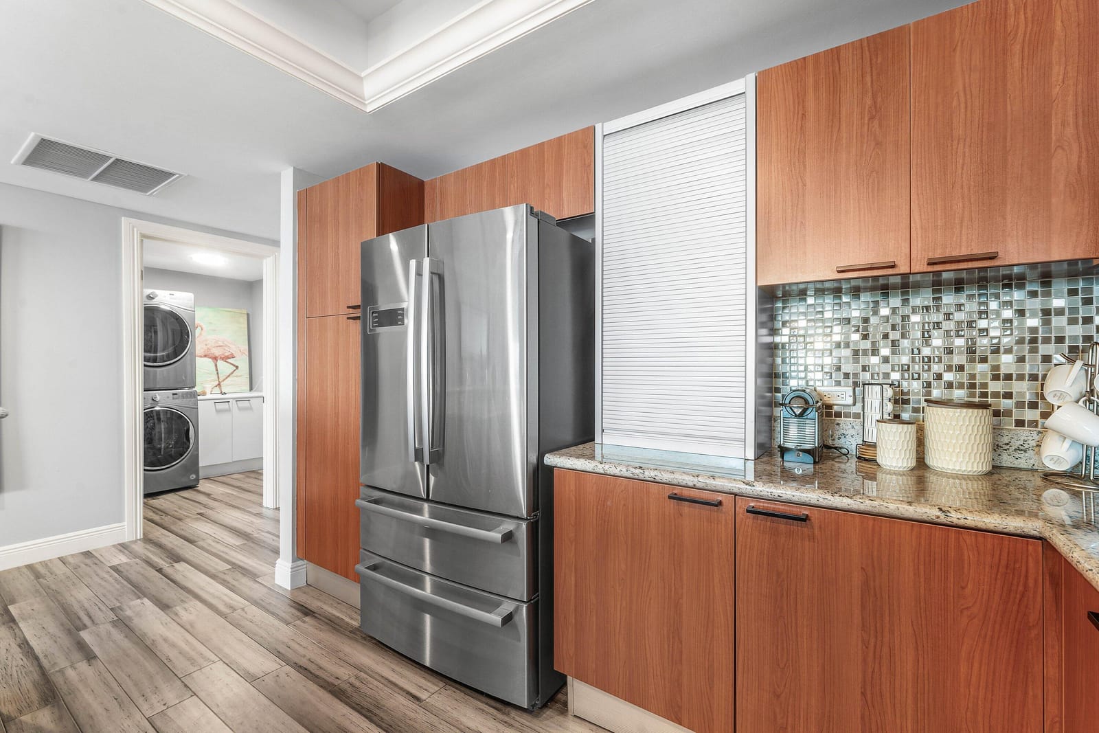 2650 Lake Shore Drive 2102 — photo 11