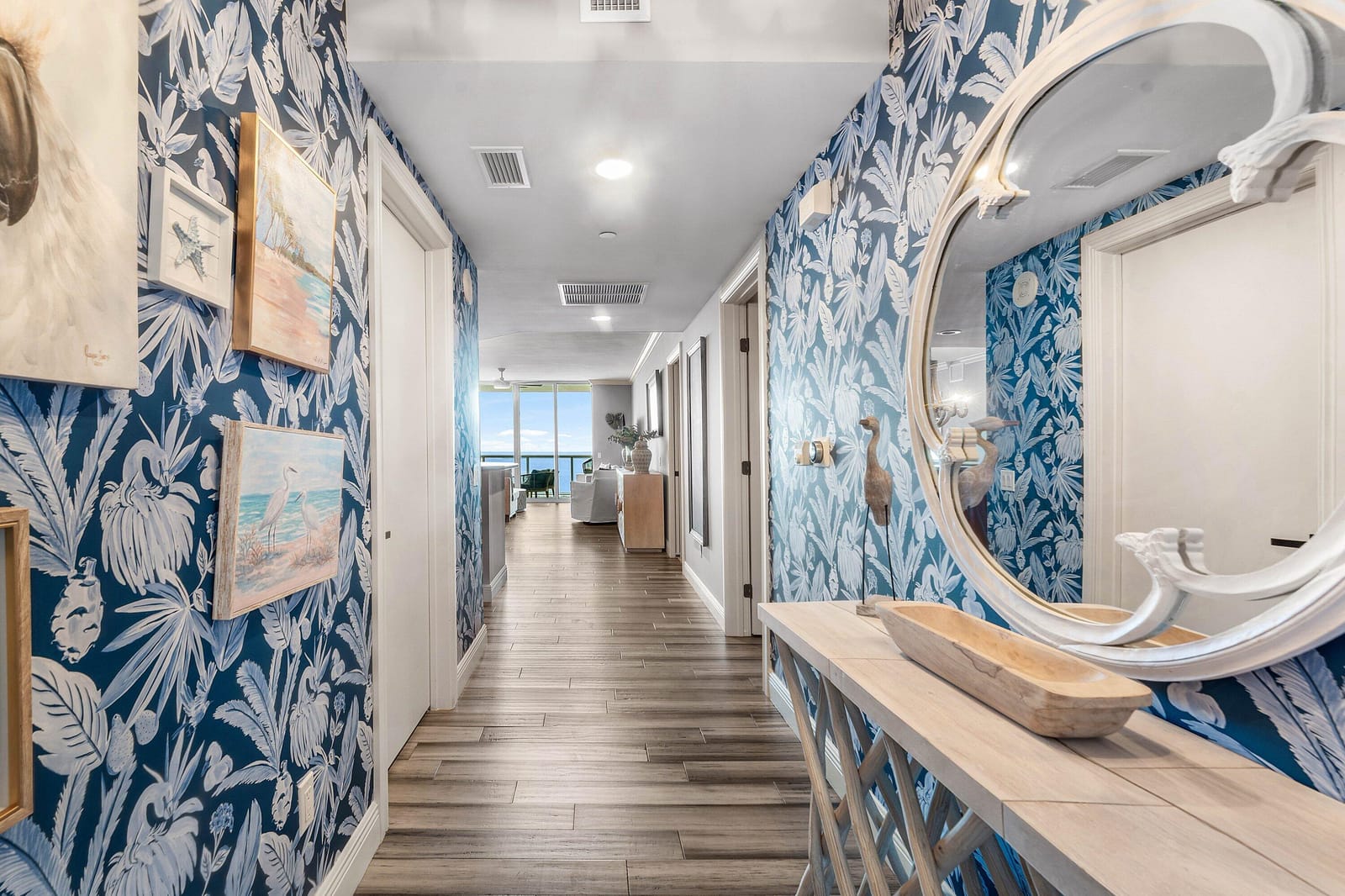 2650 Lake Shore Drive 2102 — photo 4
