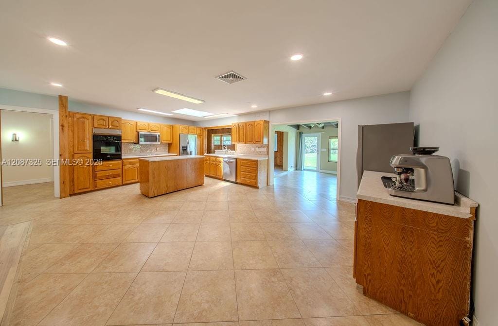 4391 SW 77th Avenue, Davie, FL 33328 photo 7