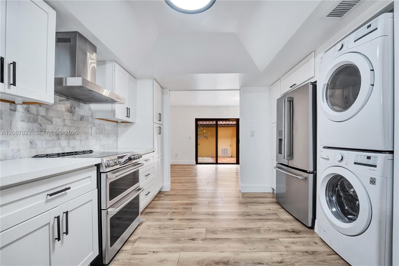 3871 Alcantara Avenue 74D — photo 11