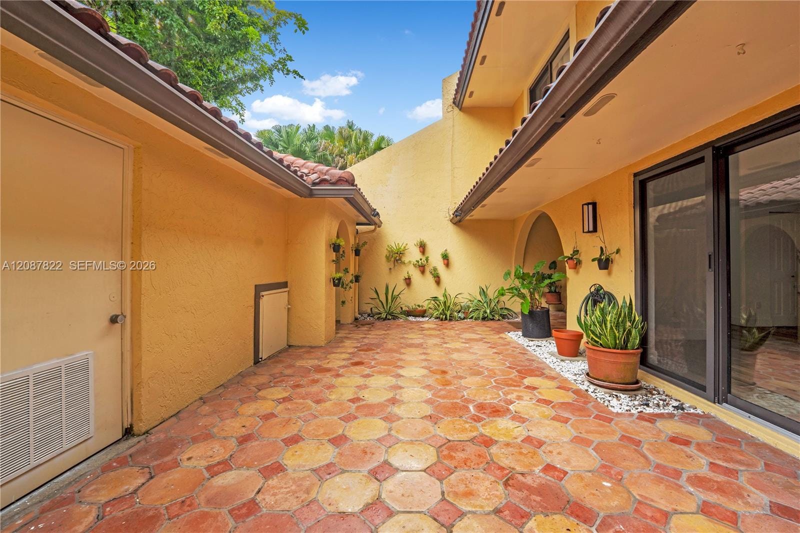 3871 Alcantara Avenue 74D, Doral, FL 33178 photo 26