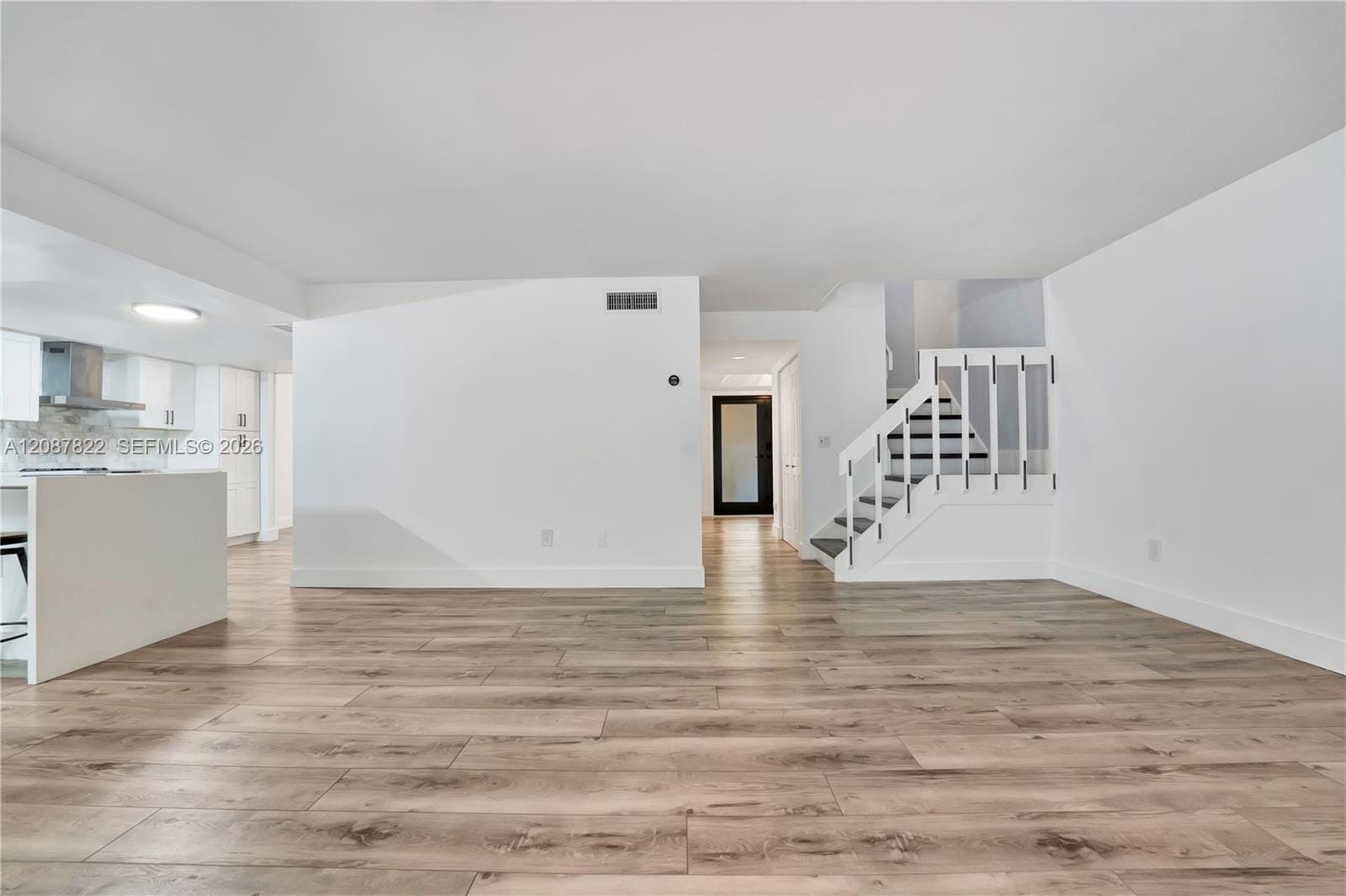 3871 Alcantara Avenue 74D — photo 6