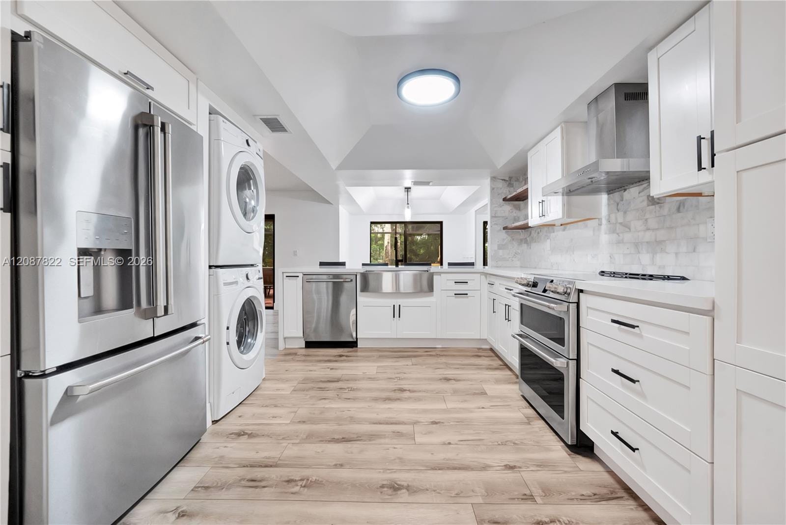 3871 Alcantara Avenue 74D — photo 10