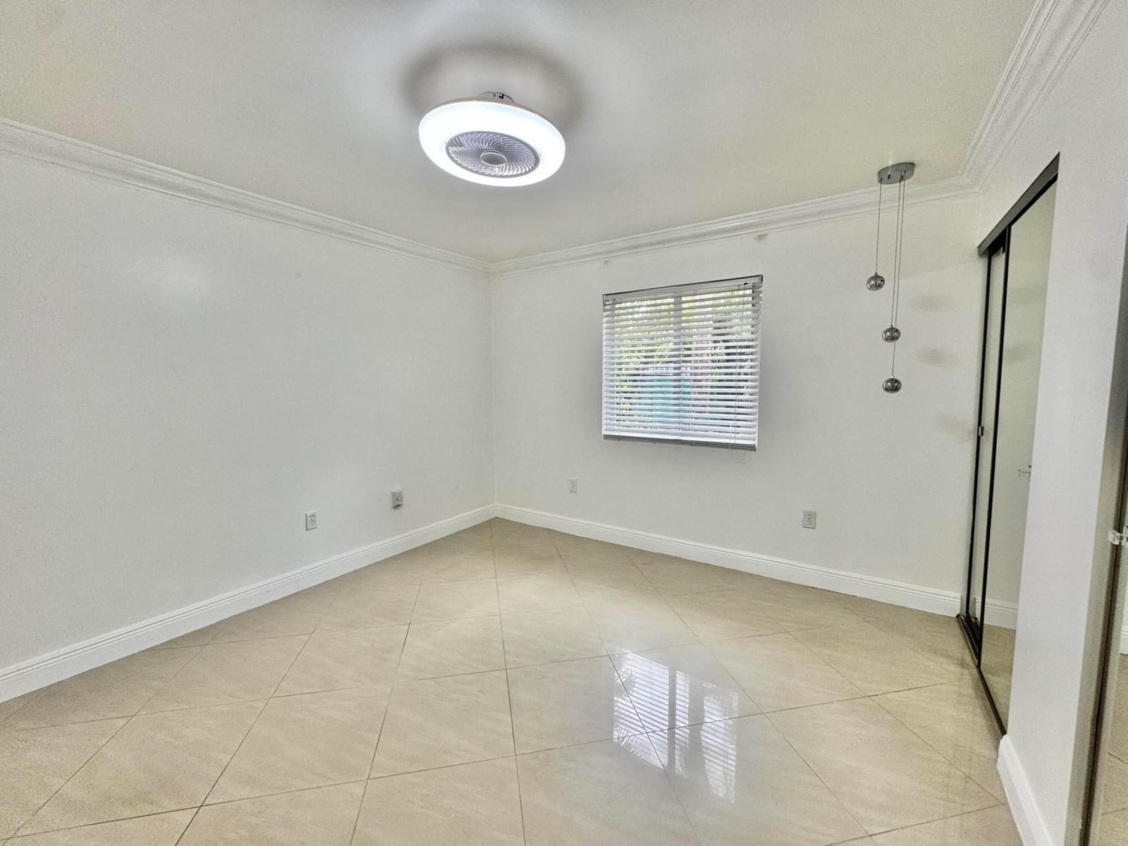 6074 FOREST HILL Boulevard 107, West Palm Beach, FL 33415 photo 9