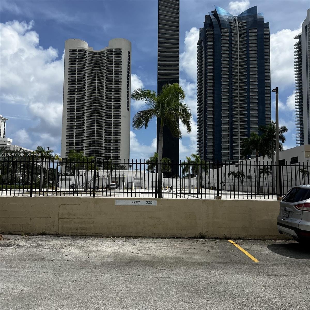 200 172nd Street 504, Sunny Isles Beach, FL 33160 photo 5