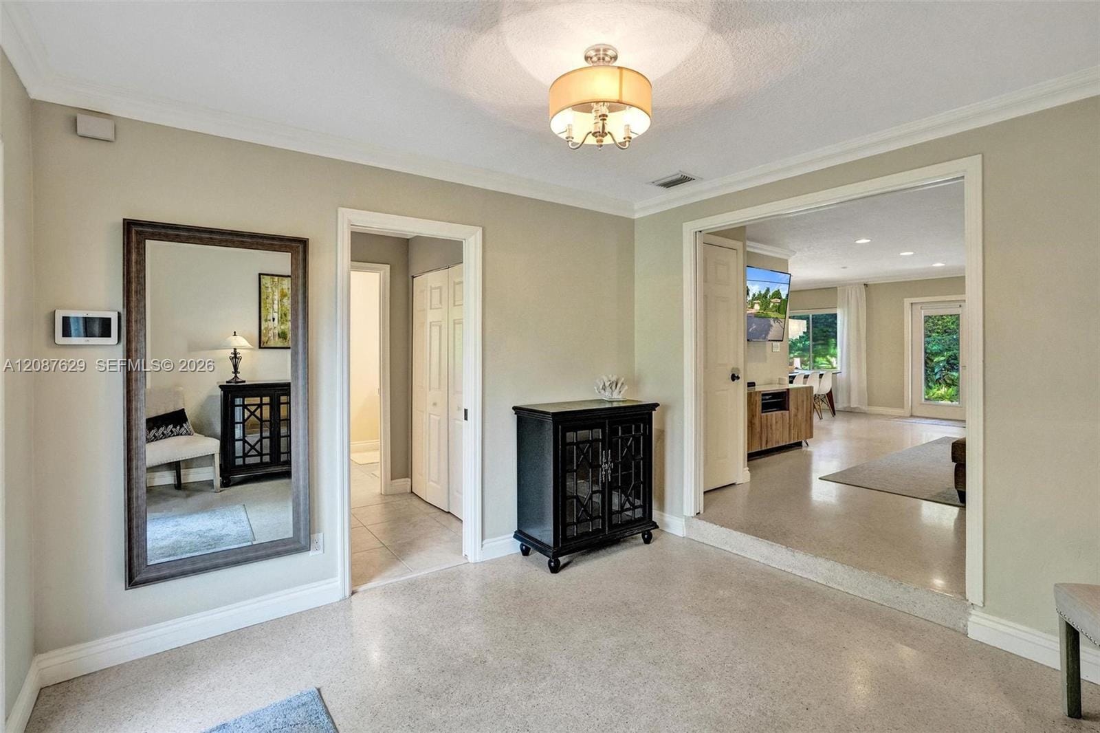 712 S 15th Avenue — photo 10