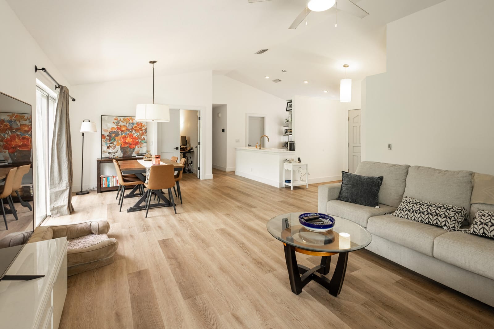 73 ADMIRALS Court — photo 4