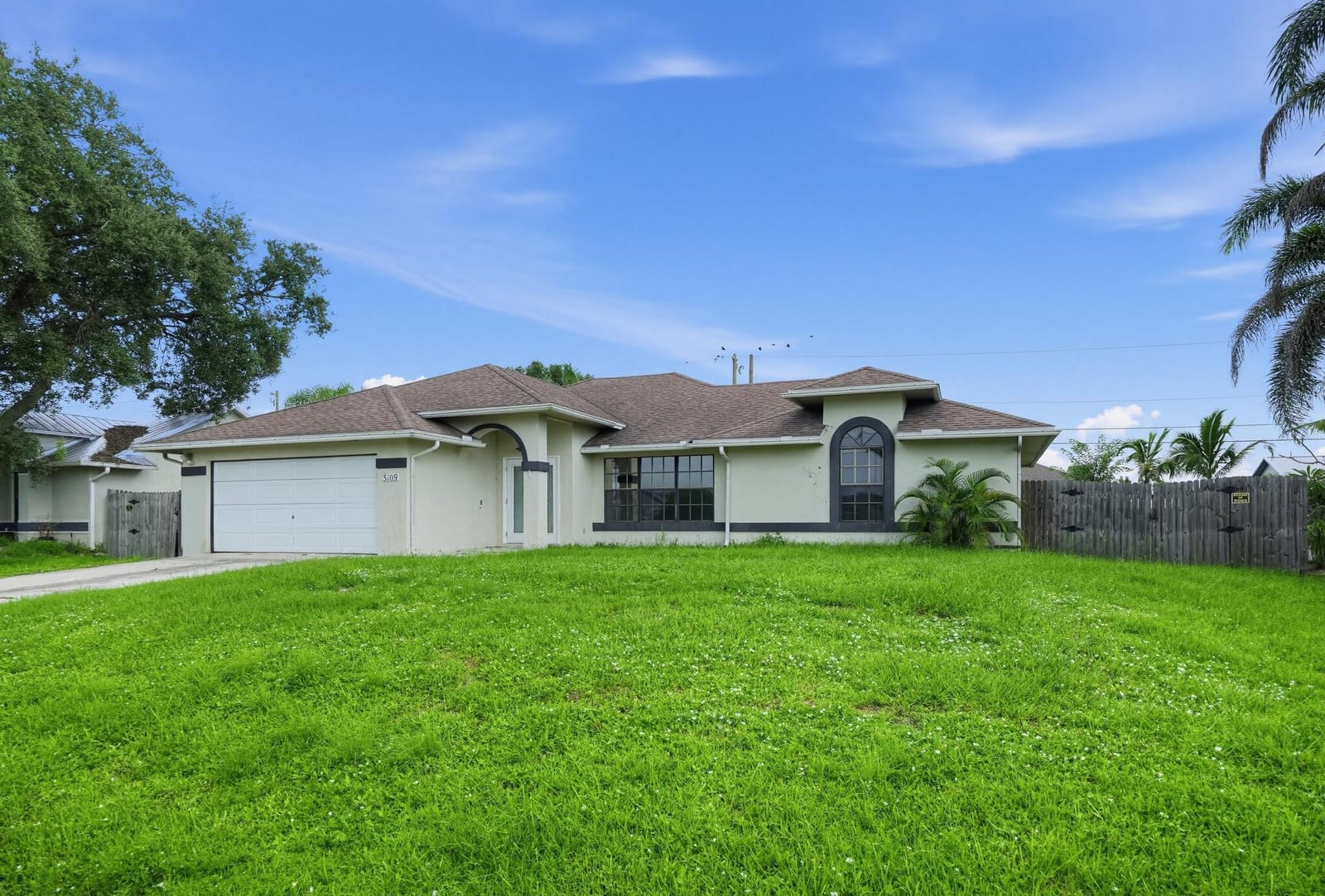 3109 SE MALL Terrace, Port St. Lucie, FL 34984 photo 2
