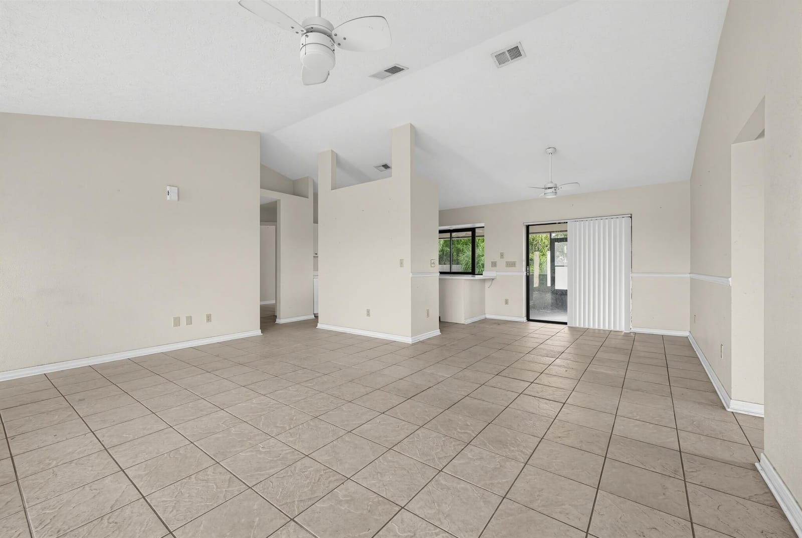 3109 SE MALL Terrace, Port St. Lucie, FL 34984 photo 5