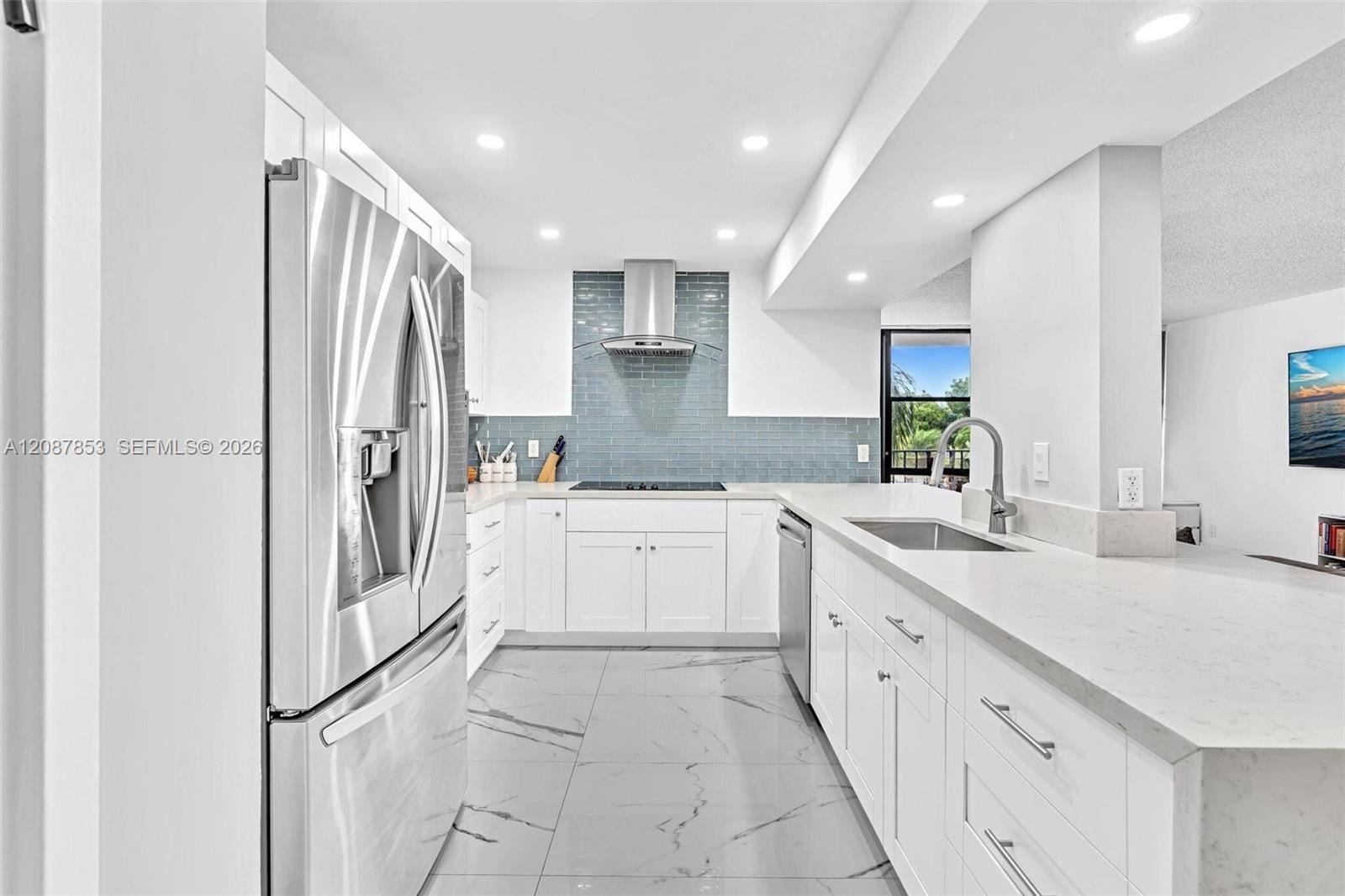 1000 Parkview Drive 329, Hallandale Beach, FL 33009 photo 2