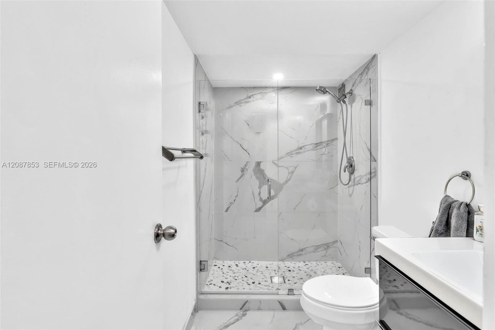1000 Parkview Drive 329, Hallandale Beach, FL 33009 photo 8