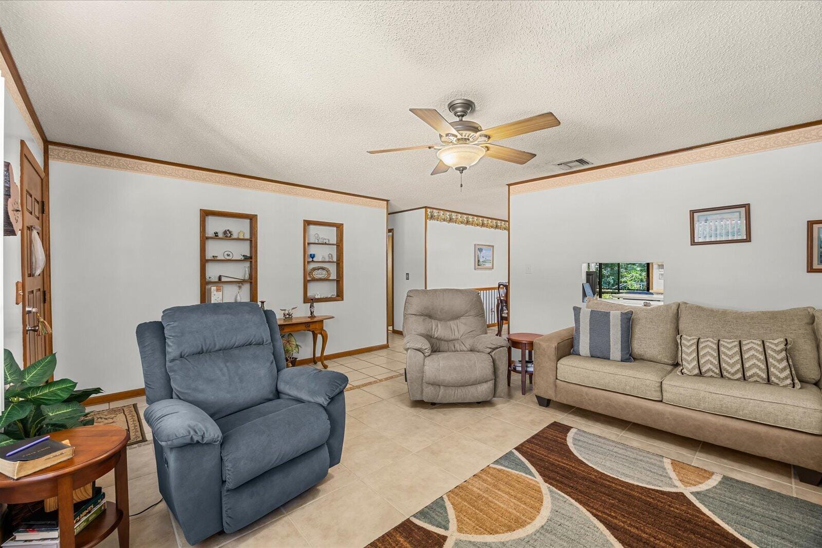 351 BAYSINGER Avenue, Fort Pierce, FL 34982 photo 15