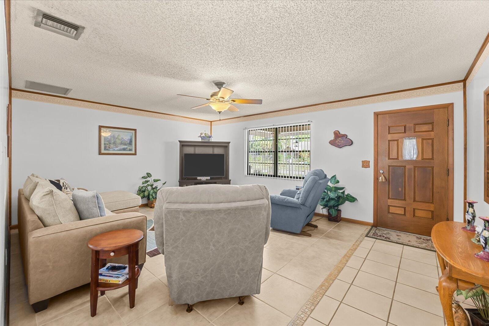351 BAYSINGER Avenue, Fort Pierce, FL 34982 photo 16
