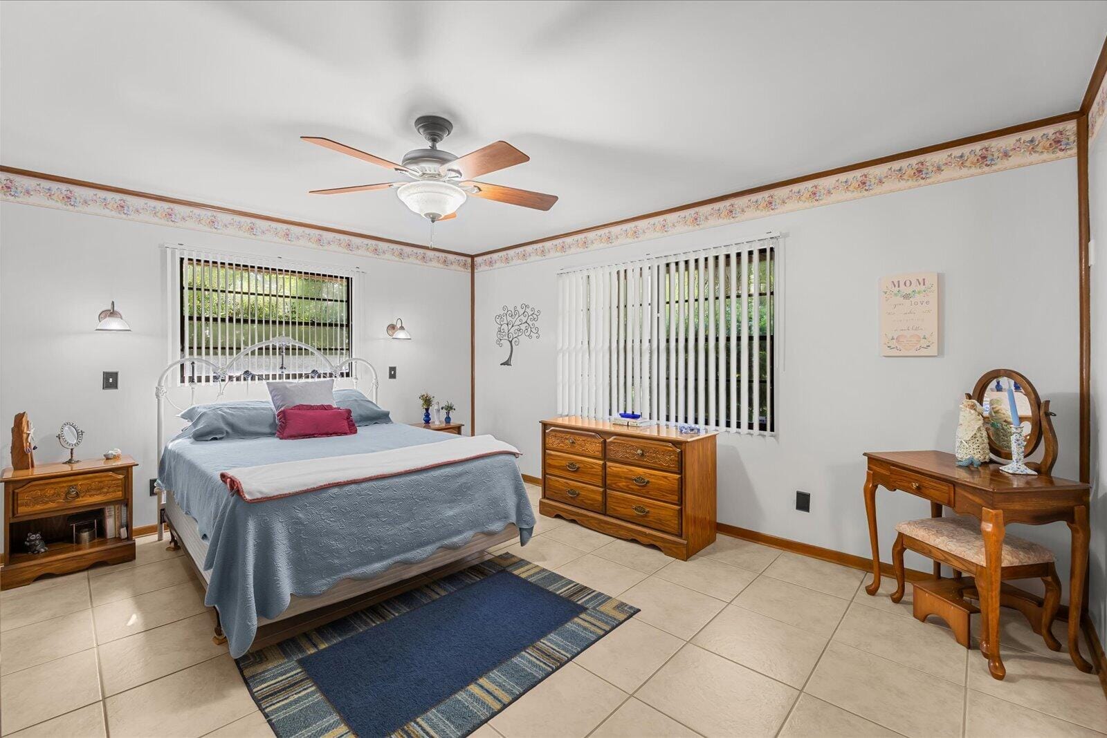 351 BAYSINGER Avenue, Fort Pierce, FL 34982 photo 19