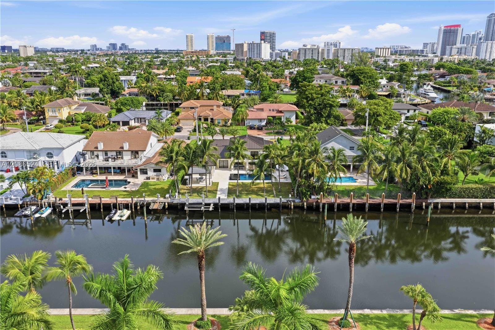 415 Holiday Drive, Hallandale Beach, FL 33009 photo 15