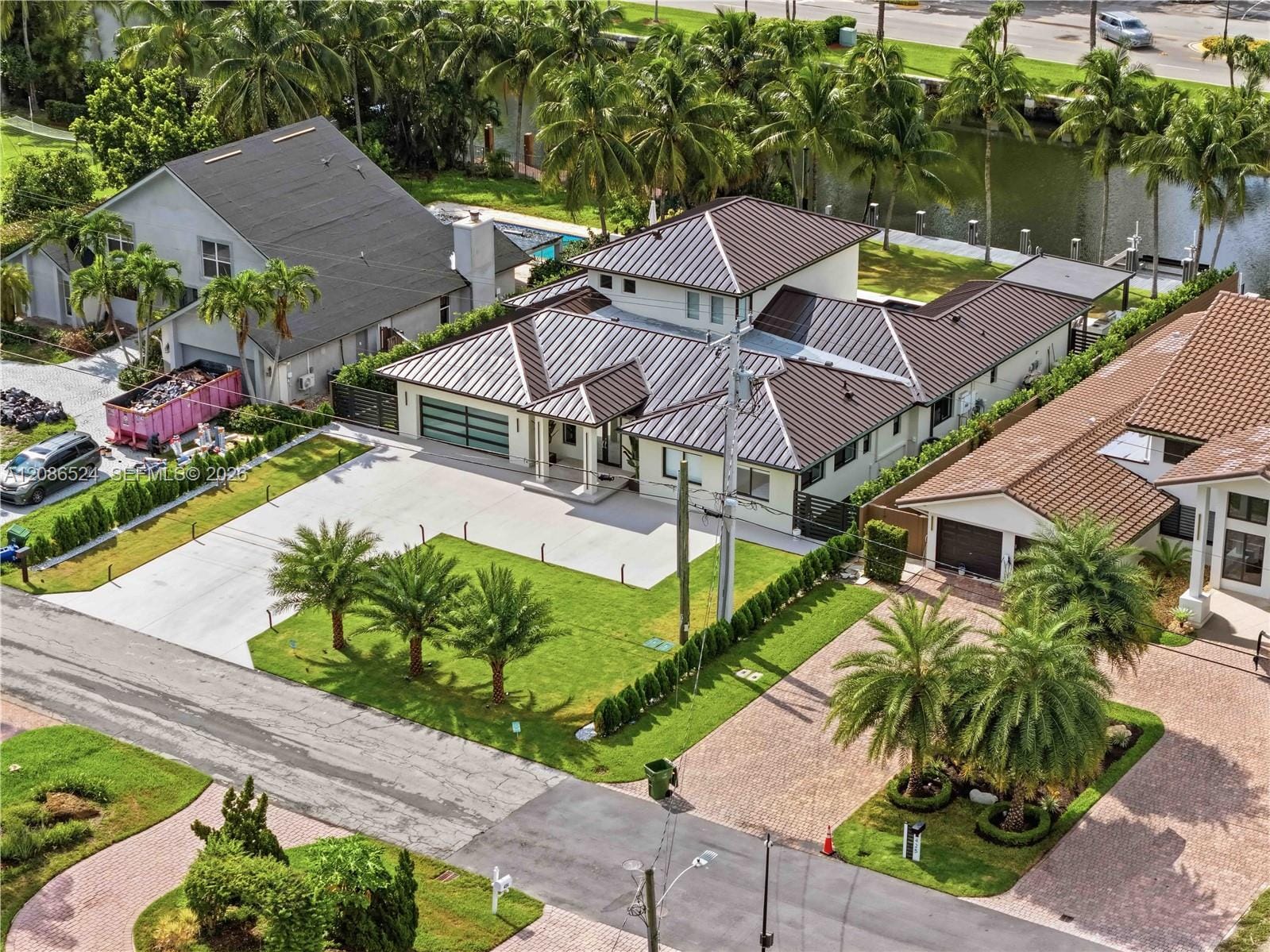 415 Holiday Drive, Hallandale Beach, FL 33009 photo 18