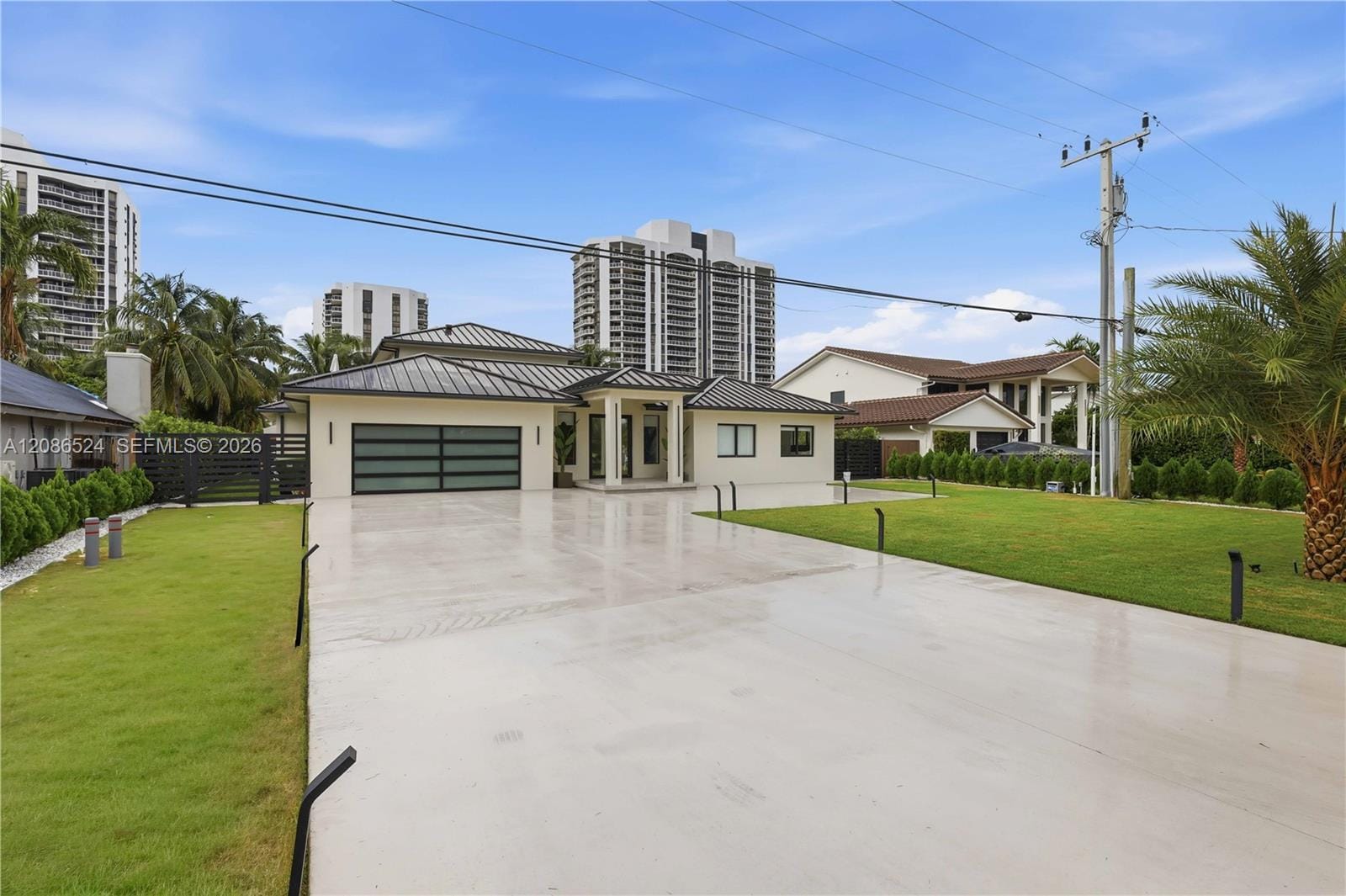 415 Holiday Drive, Hallandale Beach, FL 33009 photo 10