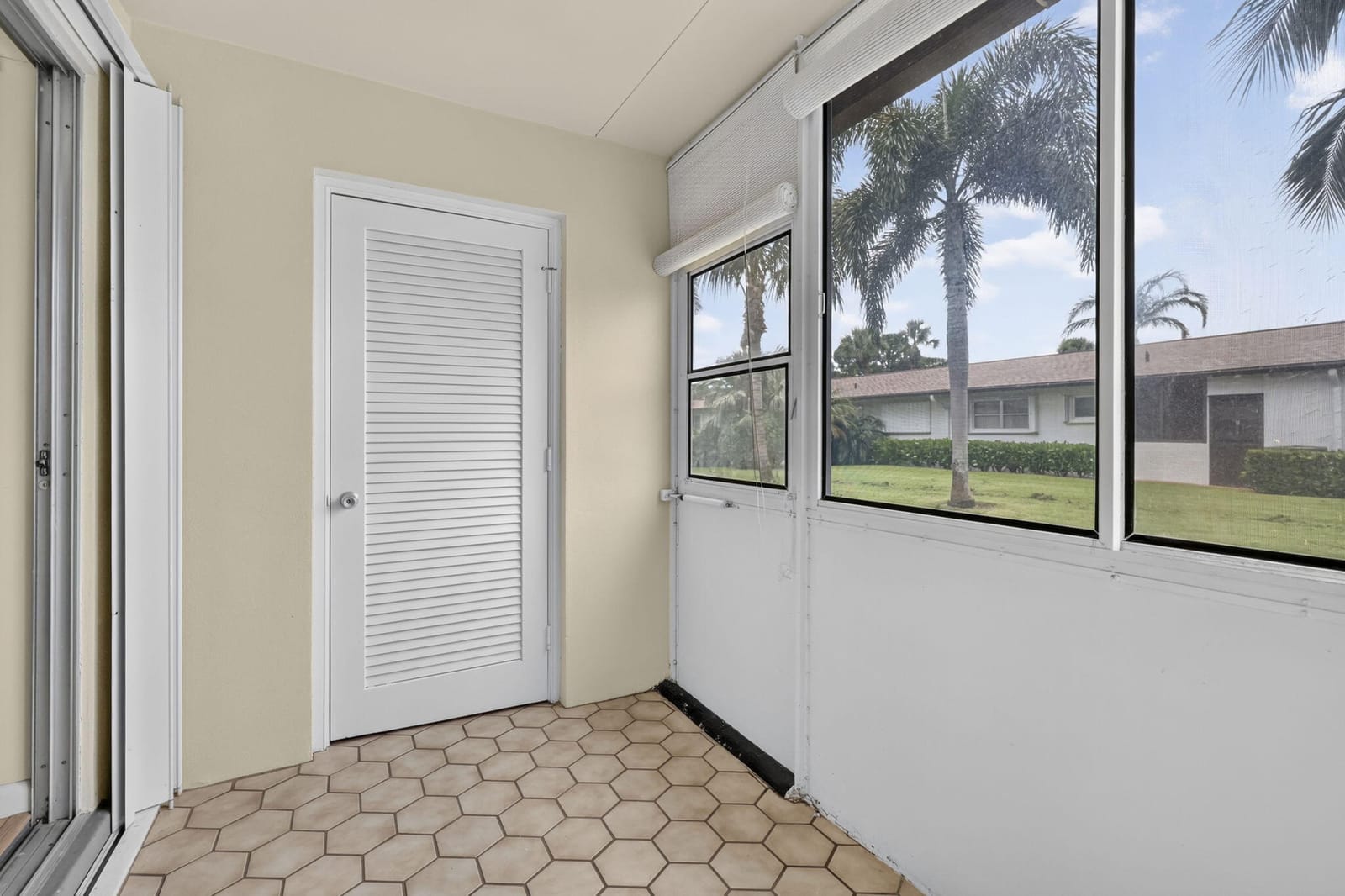 2990 Crosley Drive E G, West Palm Beach, FL 33415 photo 25
