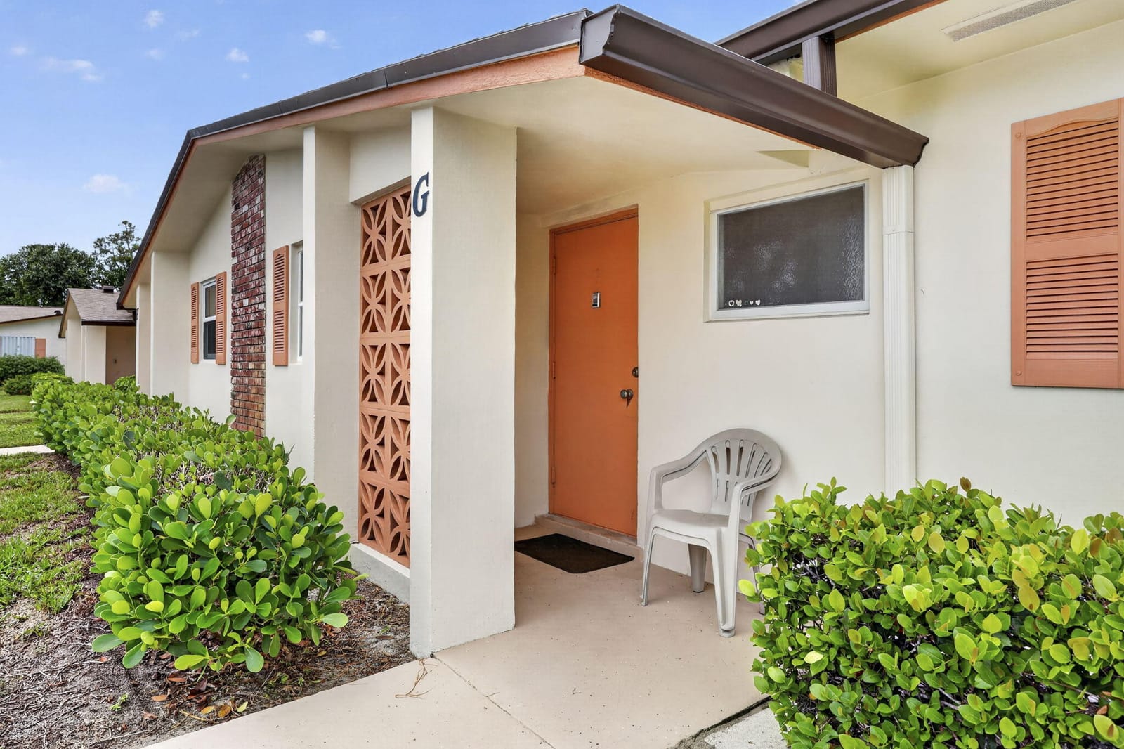2990 Crosley Drive E G — photo 4