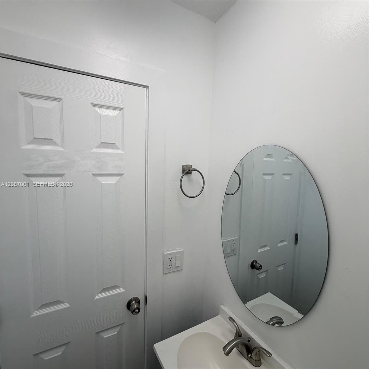 3932 NW 39th Avenue, Lauderdale Lakes, FL 33309 photo 25