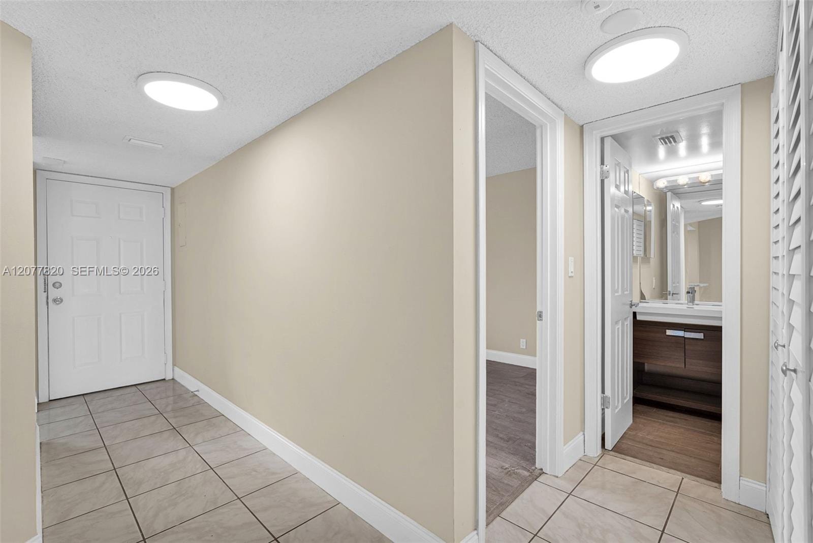 117 Lake Emerald Drive 204, Oakland Park, FL 33309 photo 24
