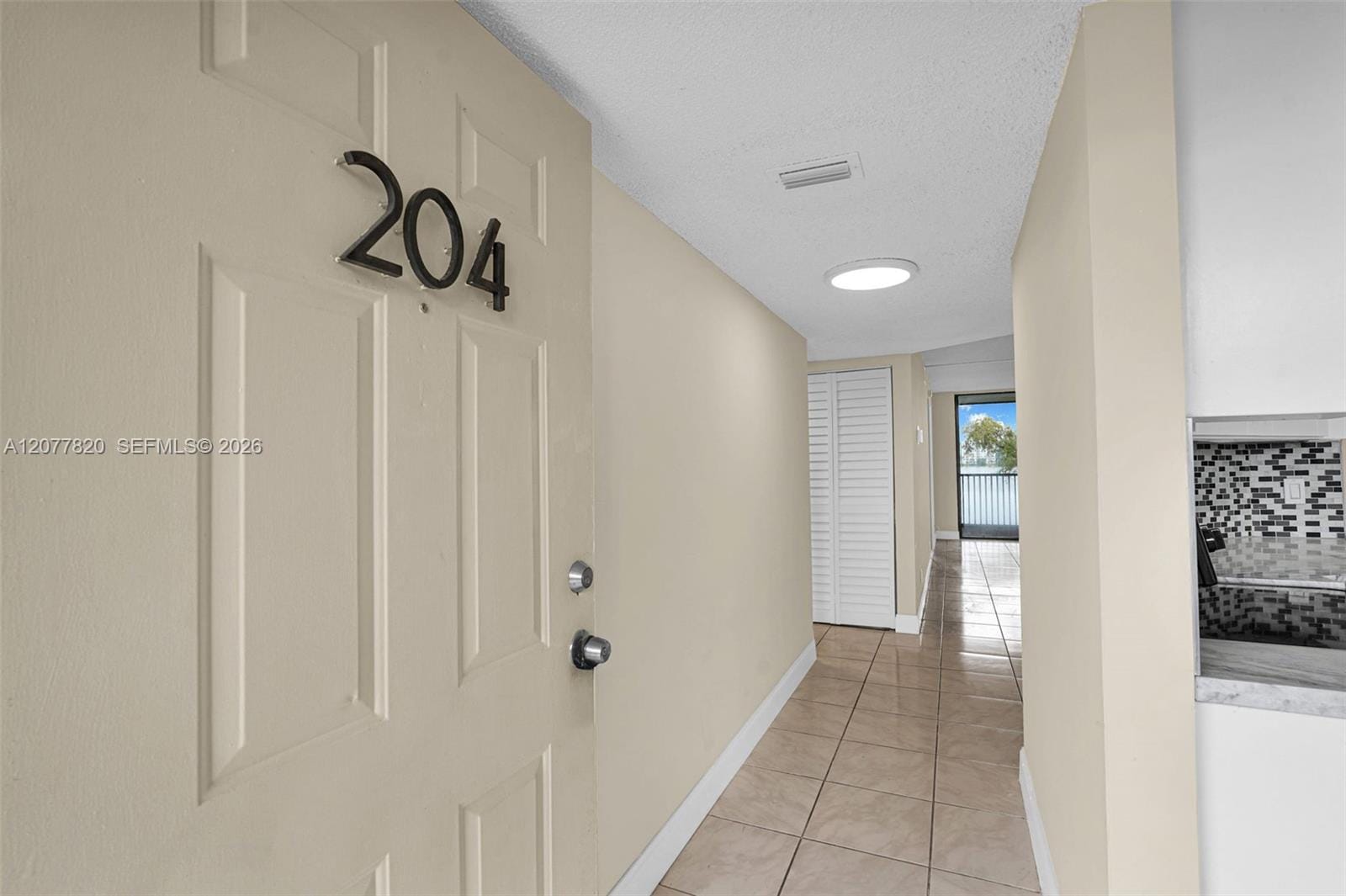117 Lake Emerald Drive 204, Oakland Park, FL 33309 photo 4