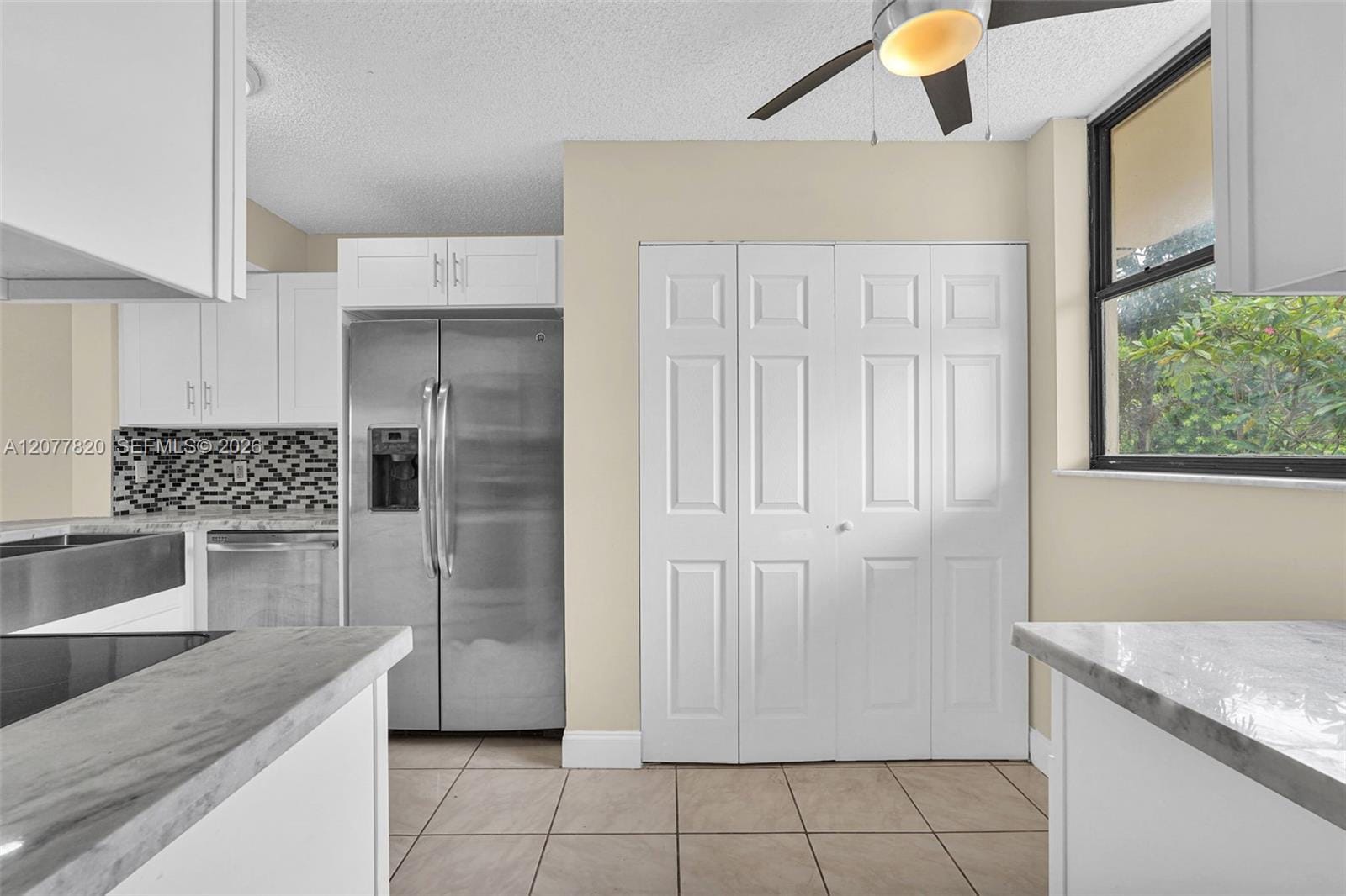117 Lake Emerald Drive 204, Oakland Park, FL 33309 photo 6
