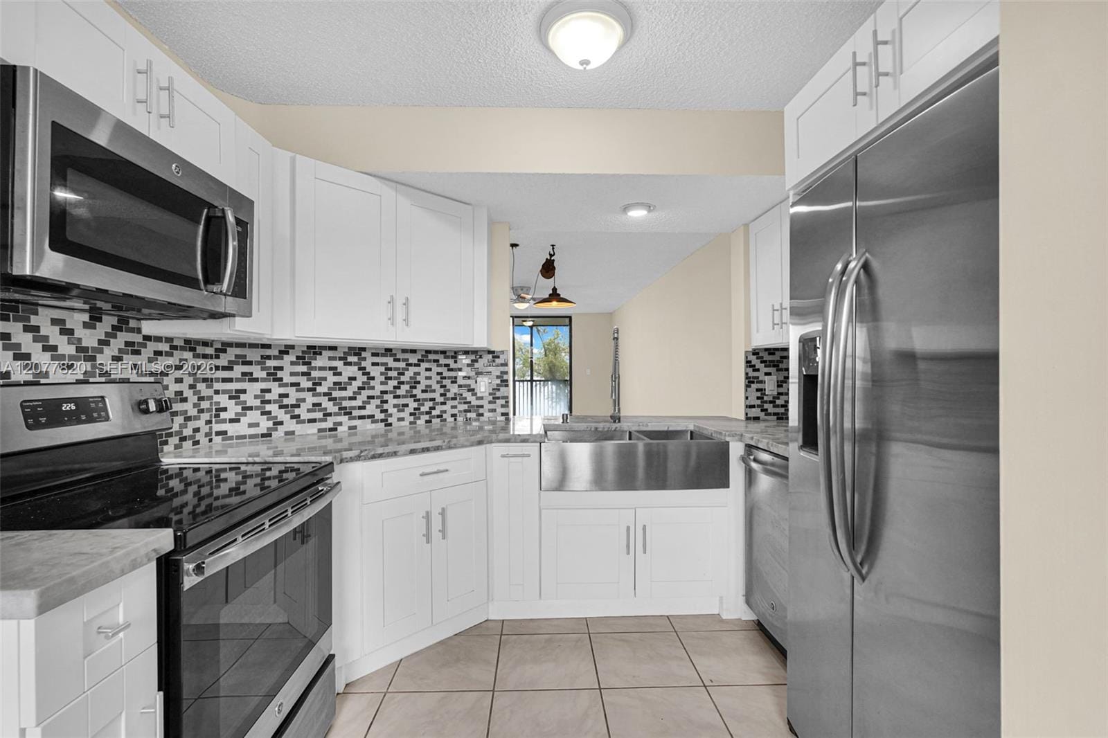 117 Lake Emerald Drive 204, Oakland Park, FL 33309 photo 9