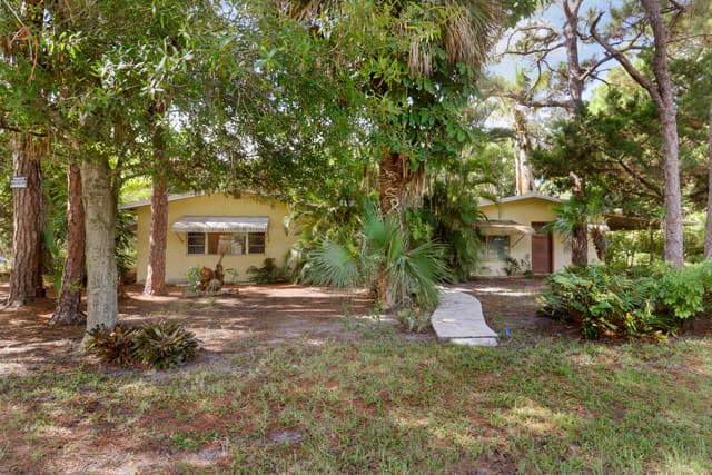 142 2ND Street, Jupiter, FL 33458