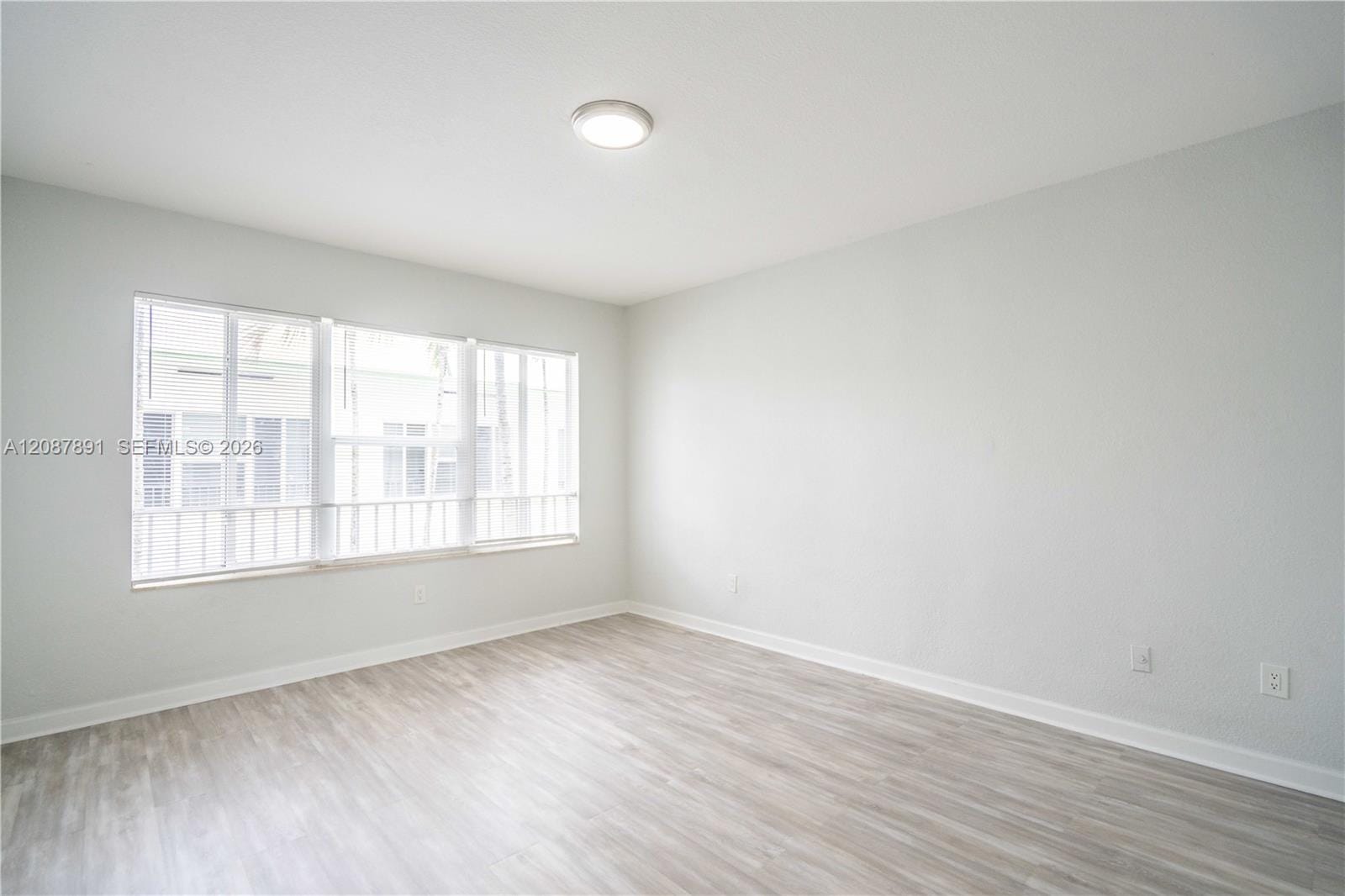 2180 Bay Drive 4B — photo 12