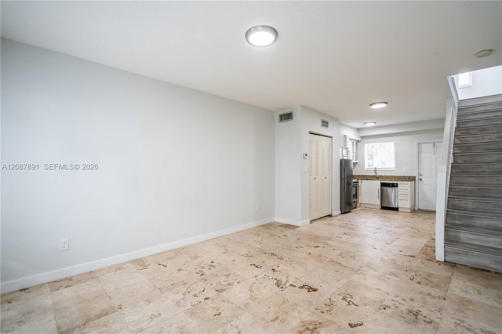 2180 Bay Drive 4B — photo 4