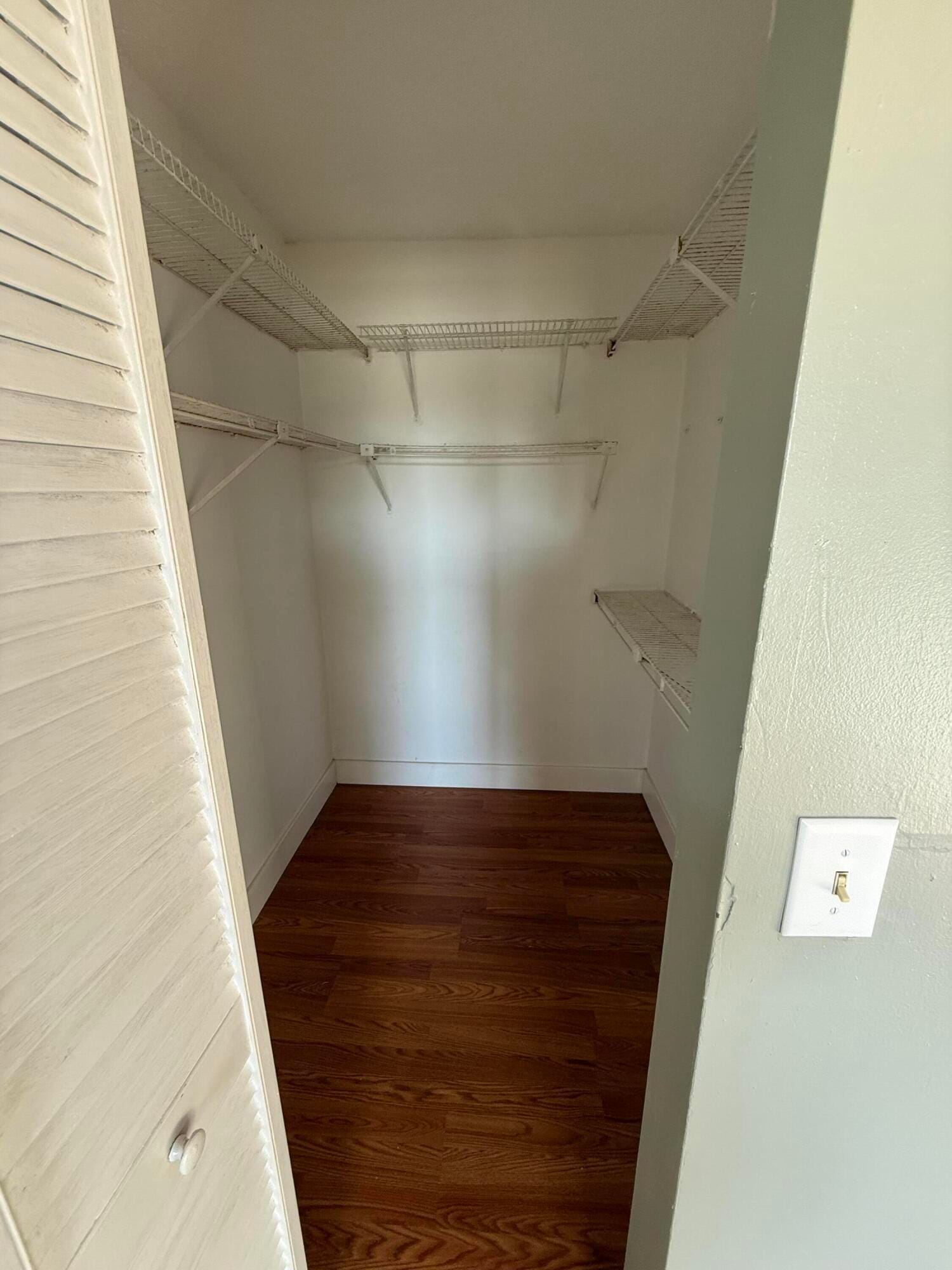 20735 NE 8TH Court 206-12 — photo 7