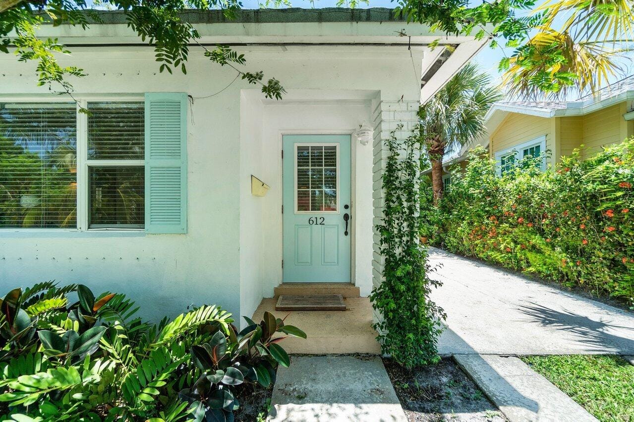 612 KANUGA Drive, West Palm Beach, FL 33401 photo 3