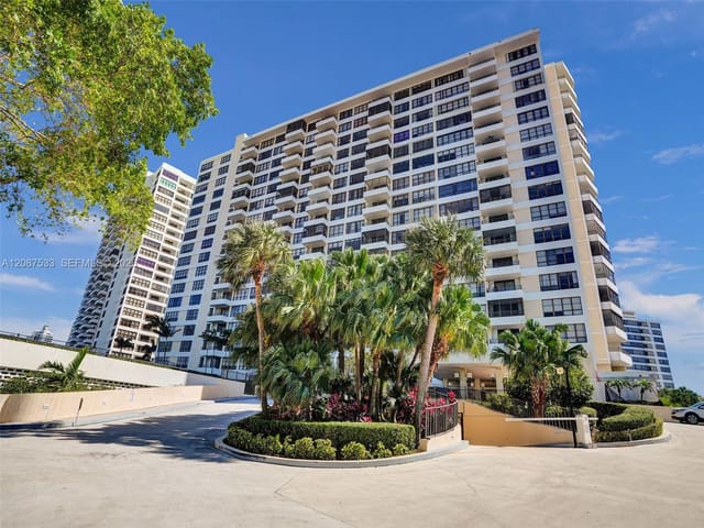 600 Three Islands Boulevard 311, Hallandale Beach, FL 33009