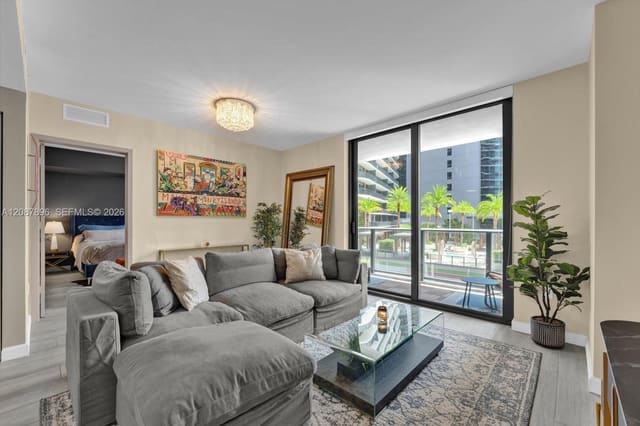 45 SW 9th Street 1002, Miami, FL 33130