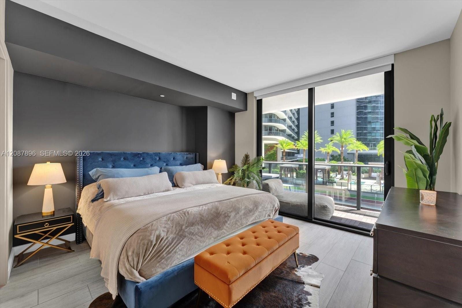 45 SW 9th Street 1002, Miami, FL 33130 photo 6