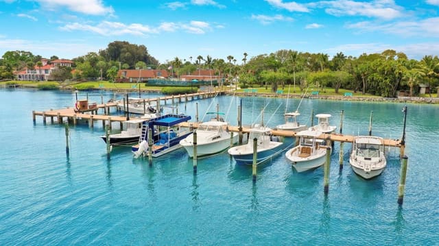 825 CENTER Street 5A, Jupiter, FL 33458